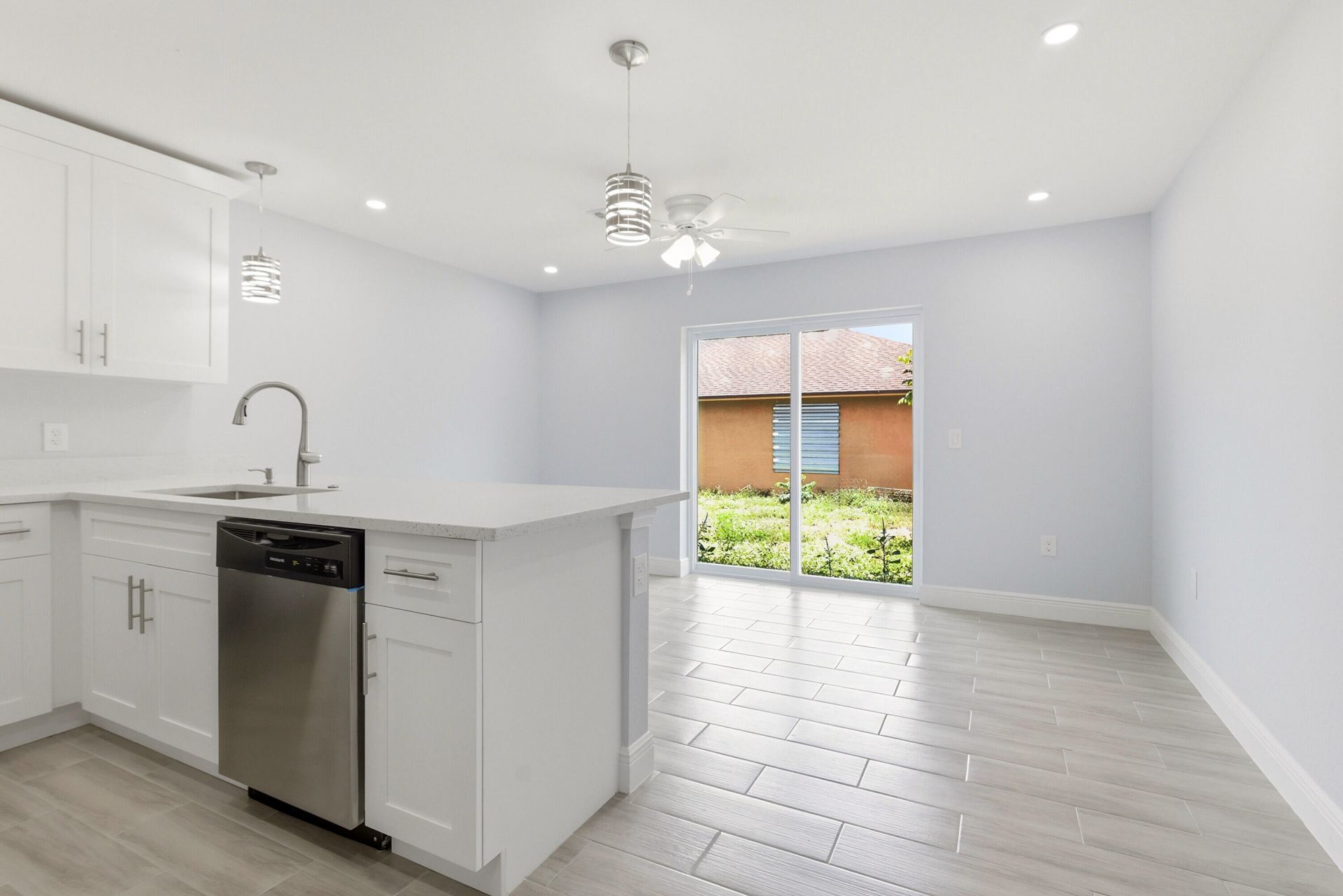 2955 Dunbar Street, Unit B, Fort Myers, FL 33916 Photo