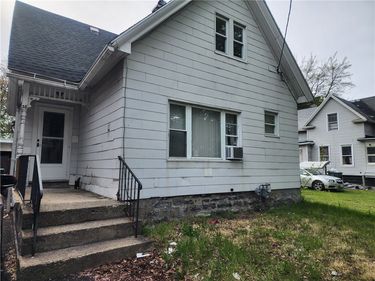 35 Harvest Street, Unit 1, Rochester, NY 14605