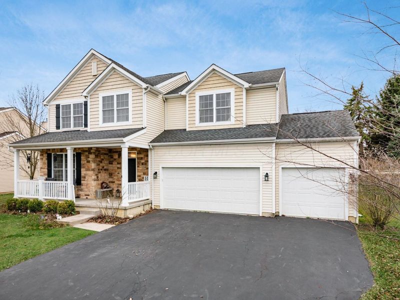3219 Sitka Spruce Drive, Grove City, OH 43123 Photo 2