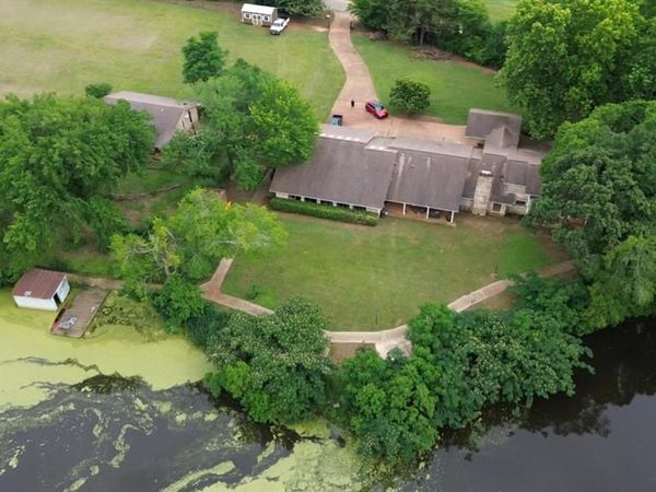 1316 Canada Street, Jacksonville, TX 75766