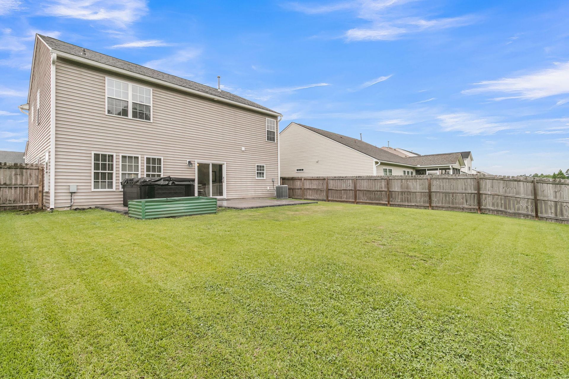 136 Mayfield Drive Photo 37