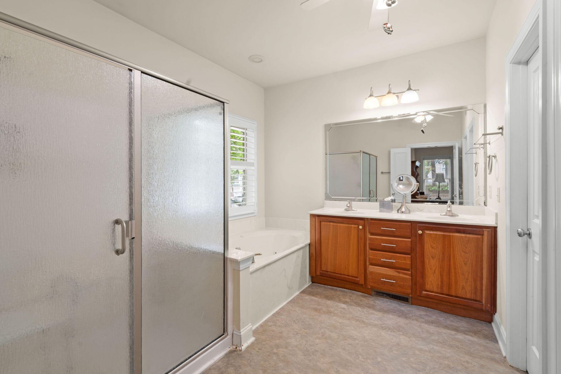 8789 Laurel Grove Lane Photo 27