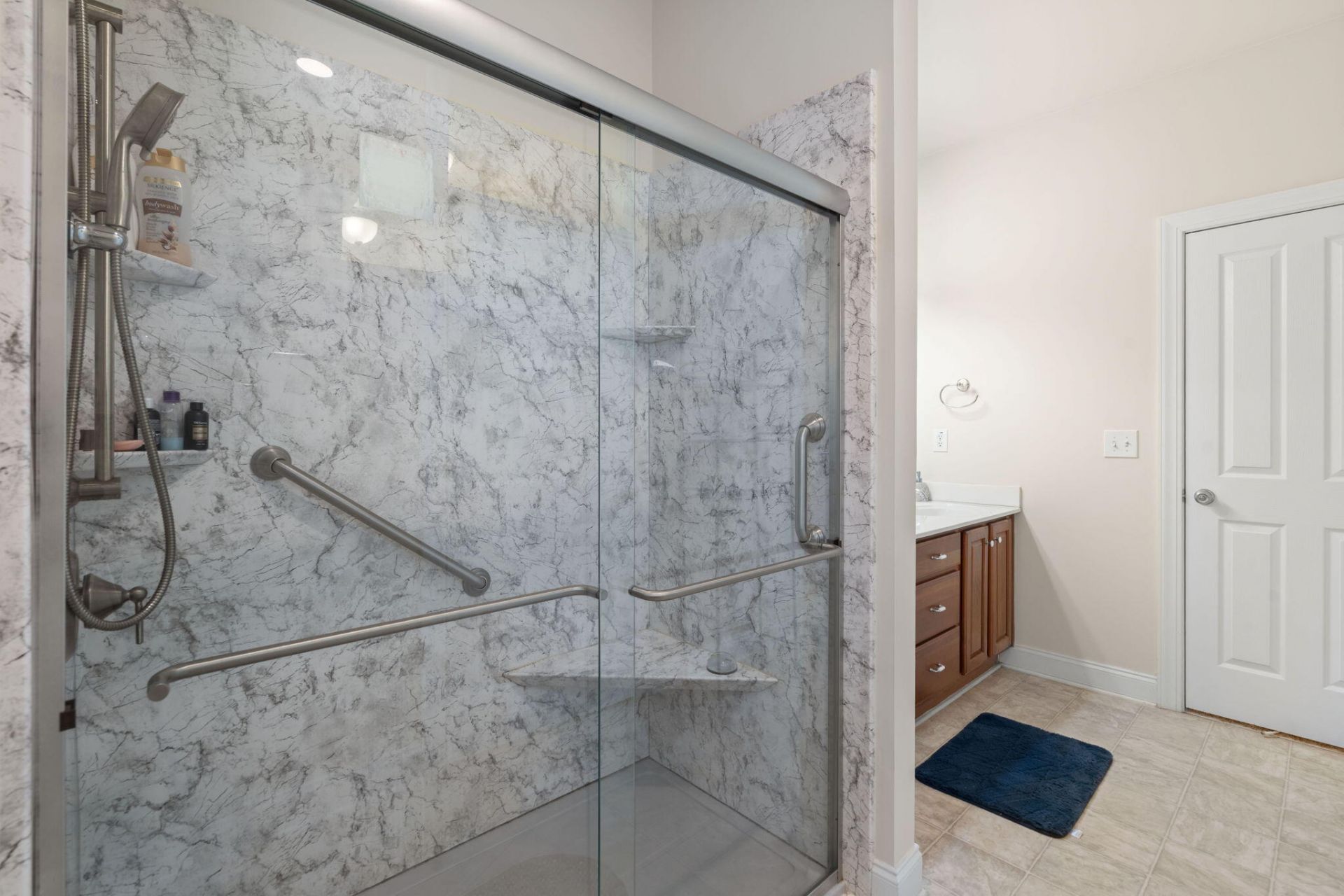 8789 Laurel Grove Lane Photo 32