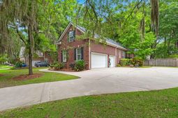 8789 Laurel Grove Lane photo 4