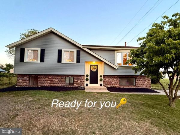 10 WINDY DRIVE, BLACKWOOD, NJ 08012