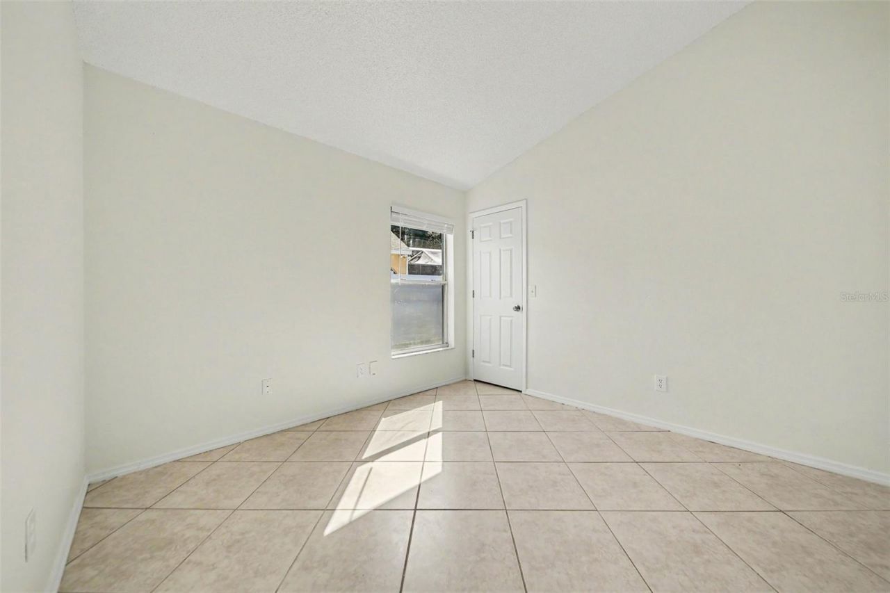 11040 NW Fairhaven Way , Orlando, FL 32825 Photo