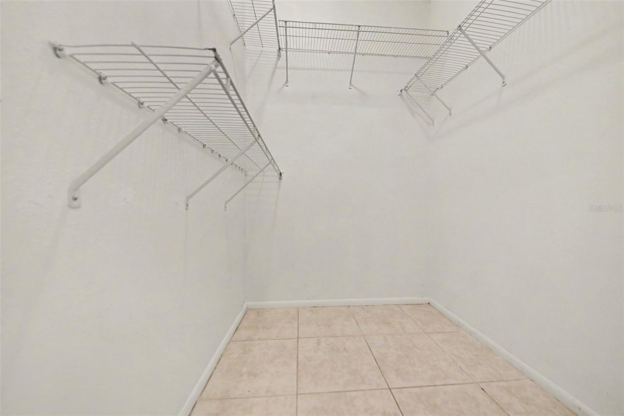 11040 NW Fairhaven Way , Orlando, FL 32825 Photo