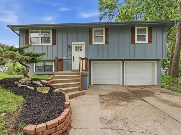 202 Meade Street, Liberty, MO 64068