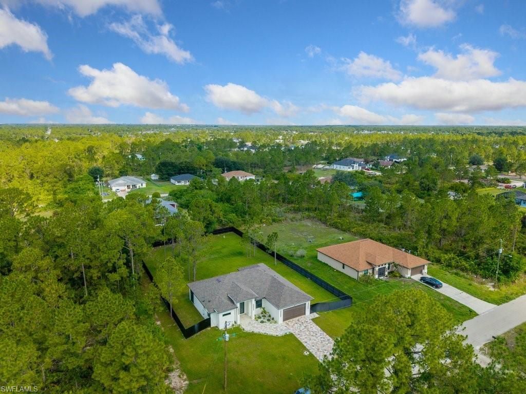 811 Rush Ave, Lehigh Acres, FL 33972 Photo