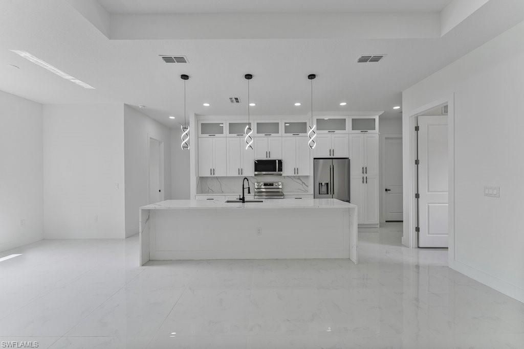 811 Rush Ave, Lehigh Acres, FL 33972 Photo