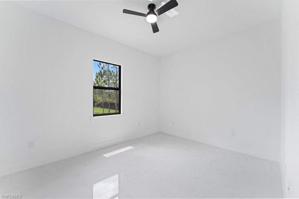 811 Rush Ave, Lehigh Acres, FL 33972 Photo