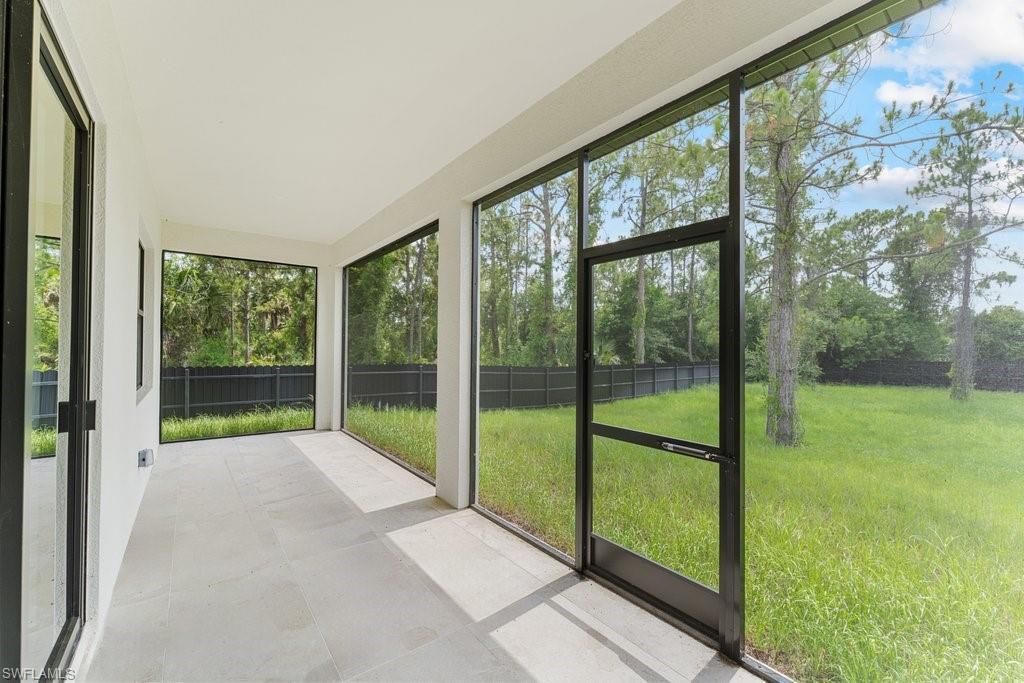811 Rush Ave, Lehigh Acres, FL 33972 Photo