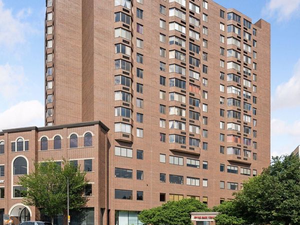 360 Sherman Street , Unit 1604, Saint Paul, MN 55102