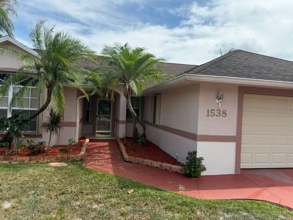 1538 SW Neptune Avenue, Port St. Lucie, FL 34953