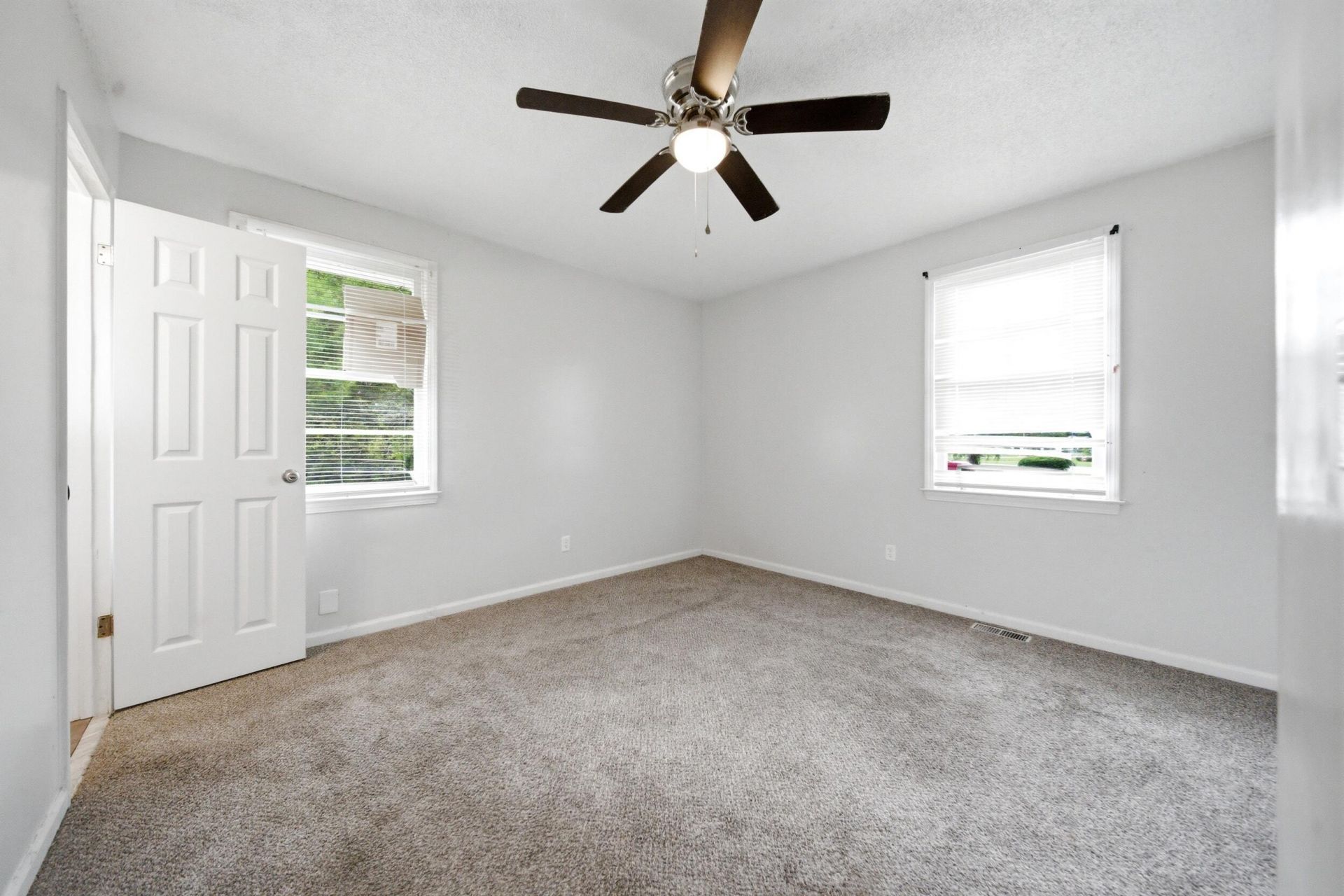 1828 Dellwood Drive Photo 17