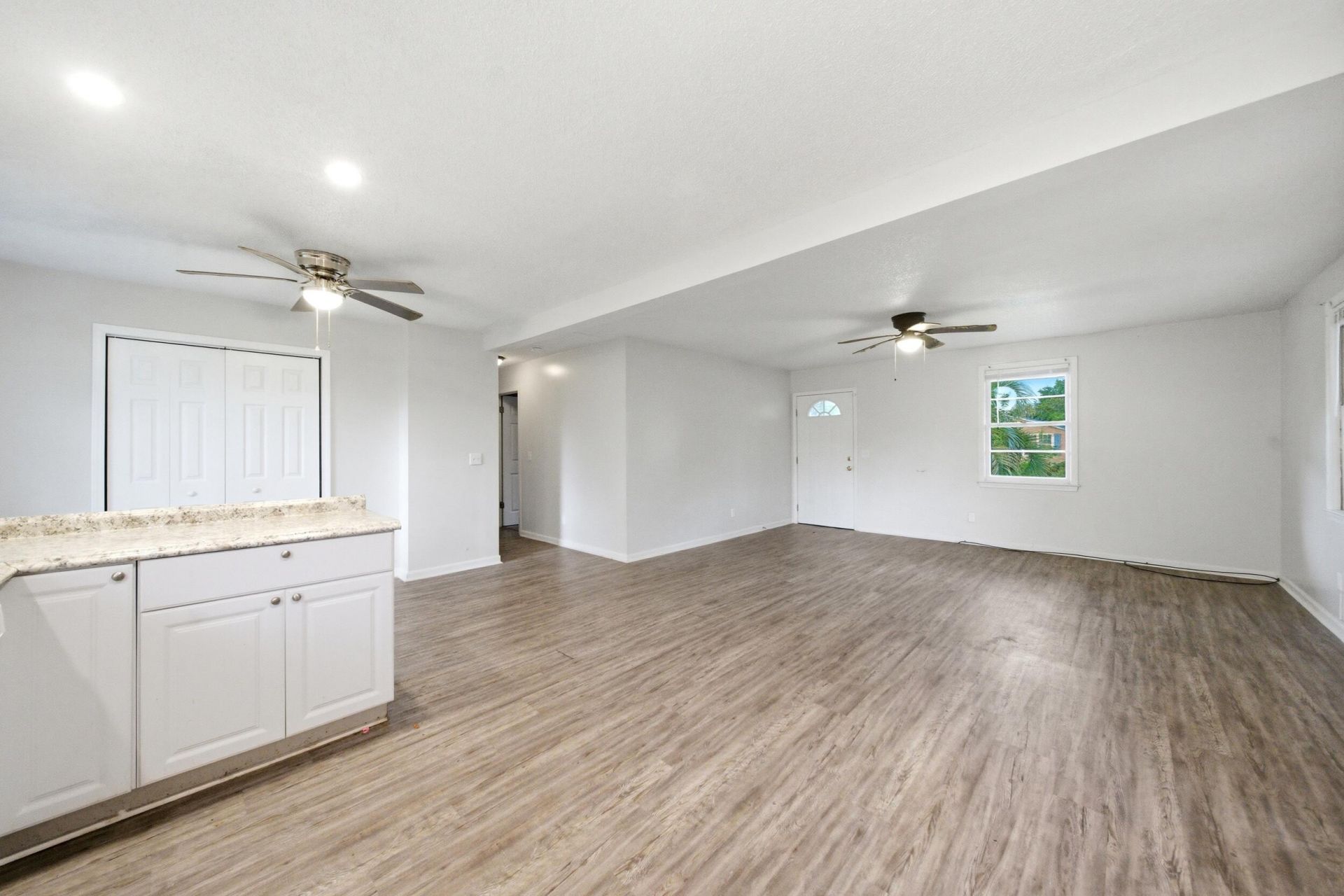 1828 Dellwood Drive Photo 7