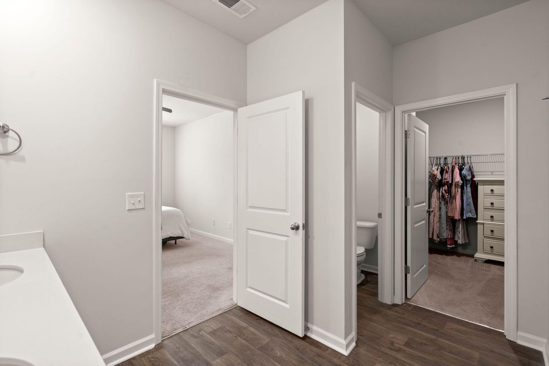 354 Bering Lane Photo 23