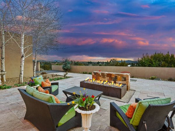 1858 Palacio Lane, Santa Fe, NM 87505