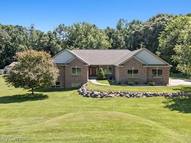 10180 Hadley Road , Independence Twp, MI 48348