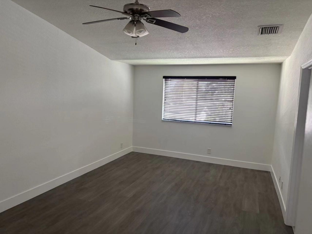 11500 NW 33rd Street, Sunrise, FL 33323 Photo