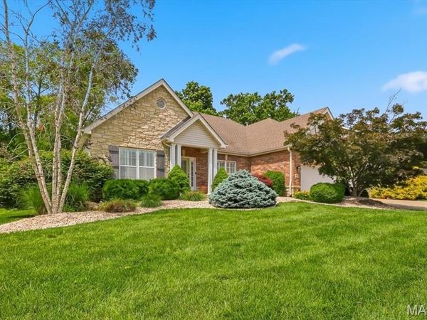 5532 Wooded Creek Drive , O'Fallon, MO 63304