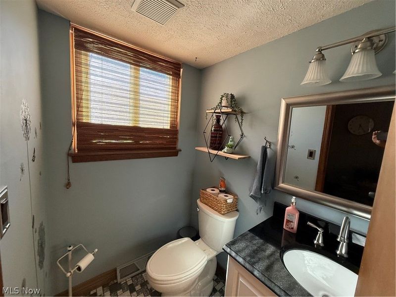 13981 Indian Creek Drive, Middleburg Heights, OH 44130 Photo 26