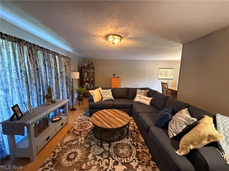 13981 Indian Creek Drive, Middleburg Heights, OH 44130 Photo 9