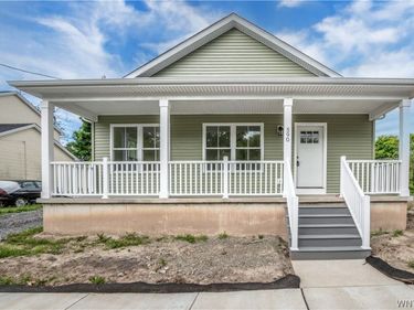 590 Adams Street , Buffalo, NY 14211