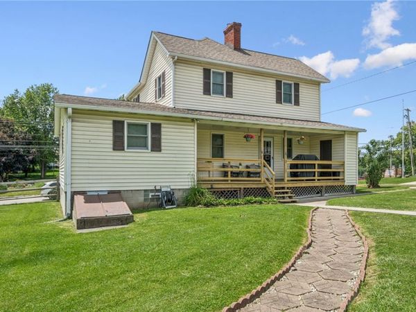 611 Harrison Avenue, Jeannette, PA 15644