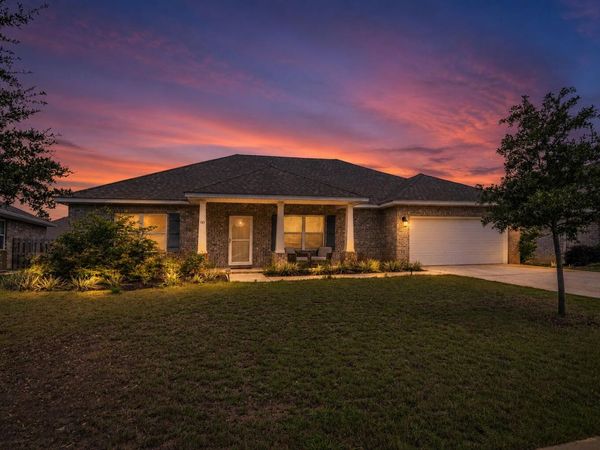147 Picnic Place, Freeport, FL 32439