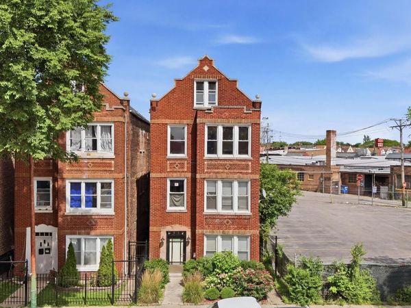 3953 S California Avenue , Chicago, IL 60632