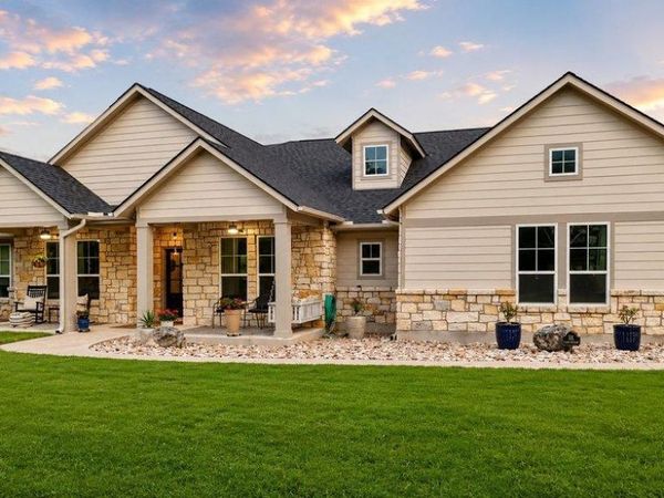 335 Turkey Tree RD , Spicewood, TX 78669