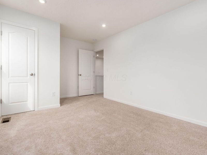 9041 Hawk Hill Way, Plain City, OH 43064 Photo 34