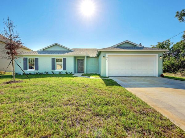 757 SW Sardinia Avenue, Port St. Lucie, FL 34953
