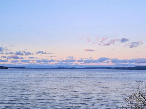 3677 Gardner Rd , Saltair, BC V9G 2A2