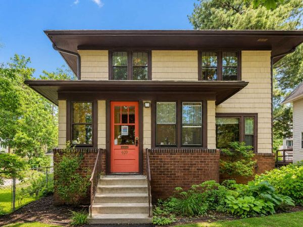 409 Thomas Avenue S, Minneapolis, MN 55405