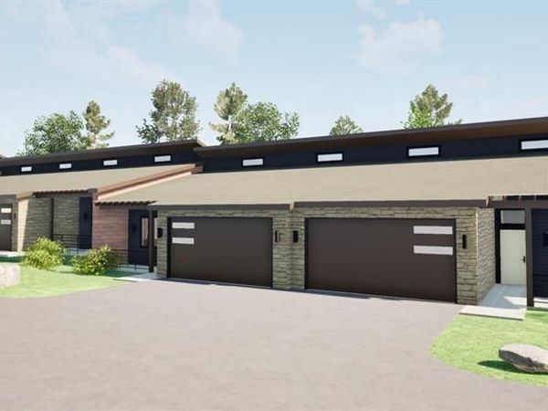 4352 Studebaker Ln, Unit 14, Eau Claire, WI 54703