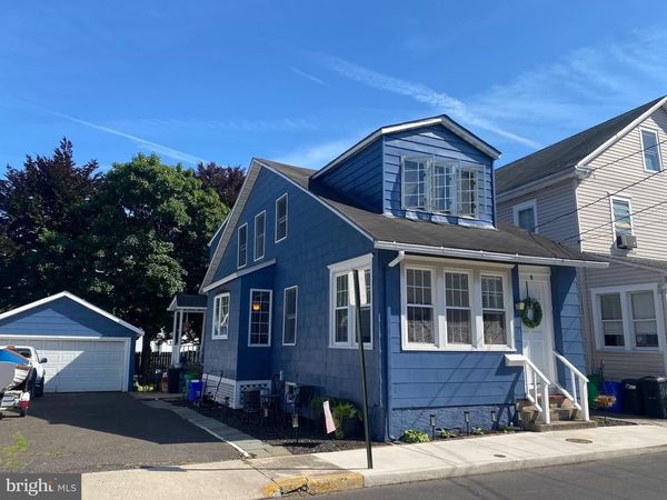 9 SNOWDEN AVENUE, HADDONFIELD, NJ 08033