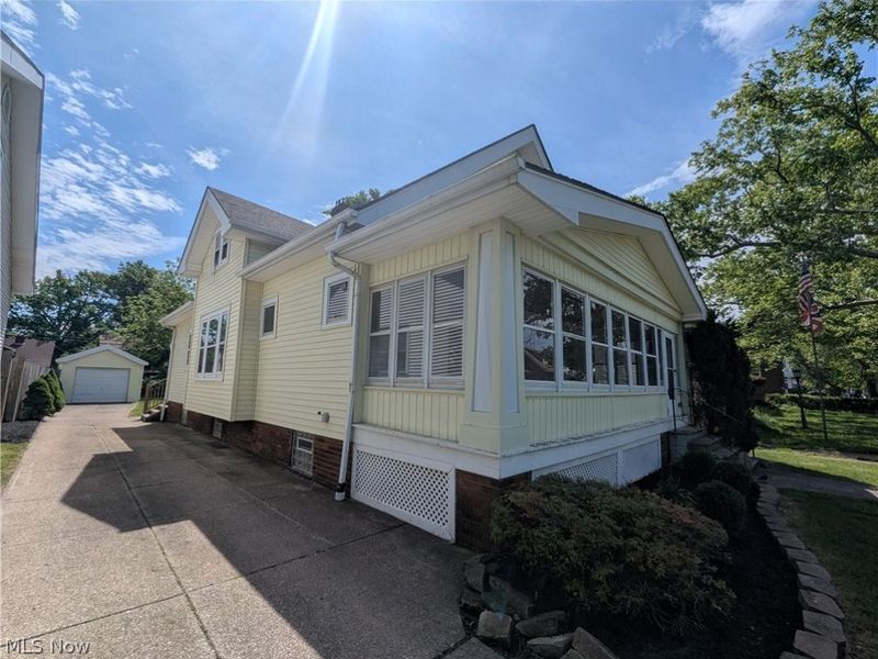 3661 W 134th Street, Cleveland, OH 44111 Photo 3