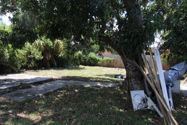 1417 W 32nd Street, Riviera Beach, FL 33404 Photo