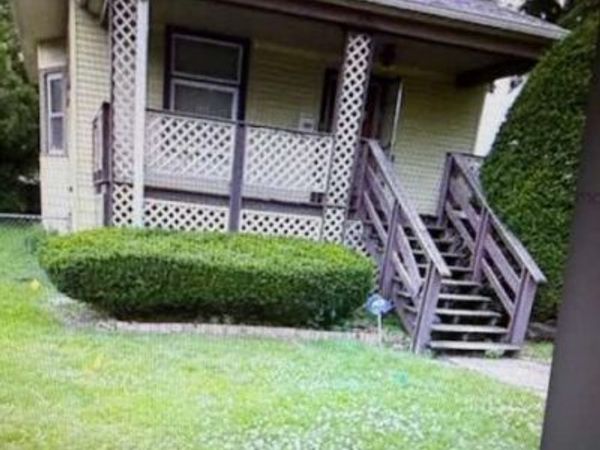 4330 Blanchan Avenue , Brookfield, IL 60513
