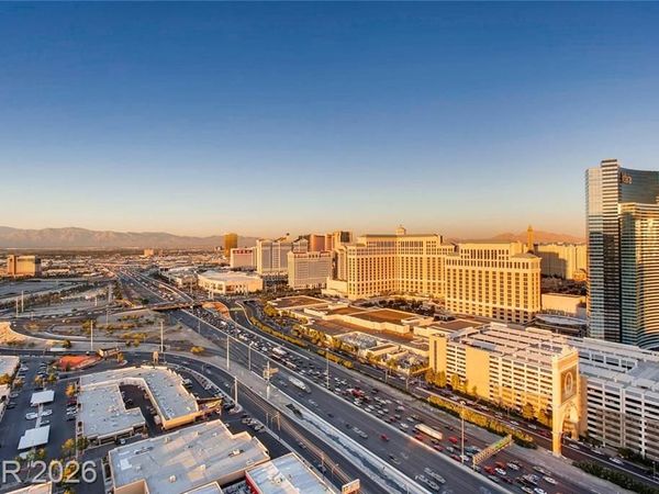 4471 N DEAN MARTIN Drive, Unit 3504, Las Vegas, NV 89103