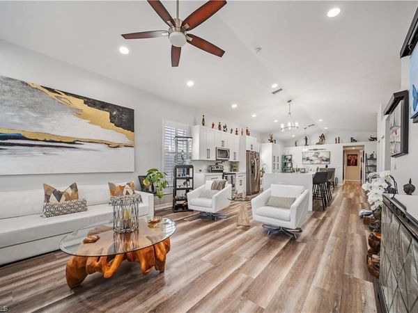 1638 Triangle Palm TER , NAPLES, FL 34119