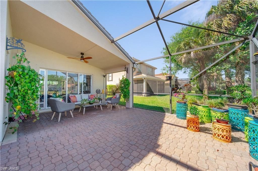 1638 Triangle Palm Ter , Naples, FL 34119 Photo