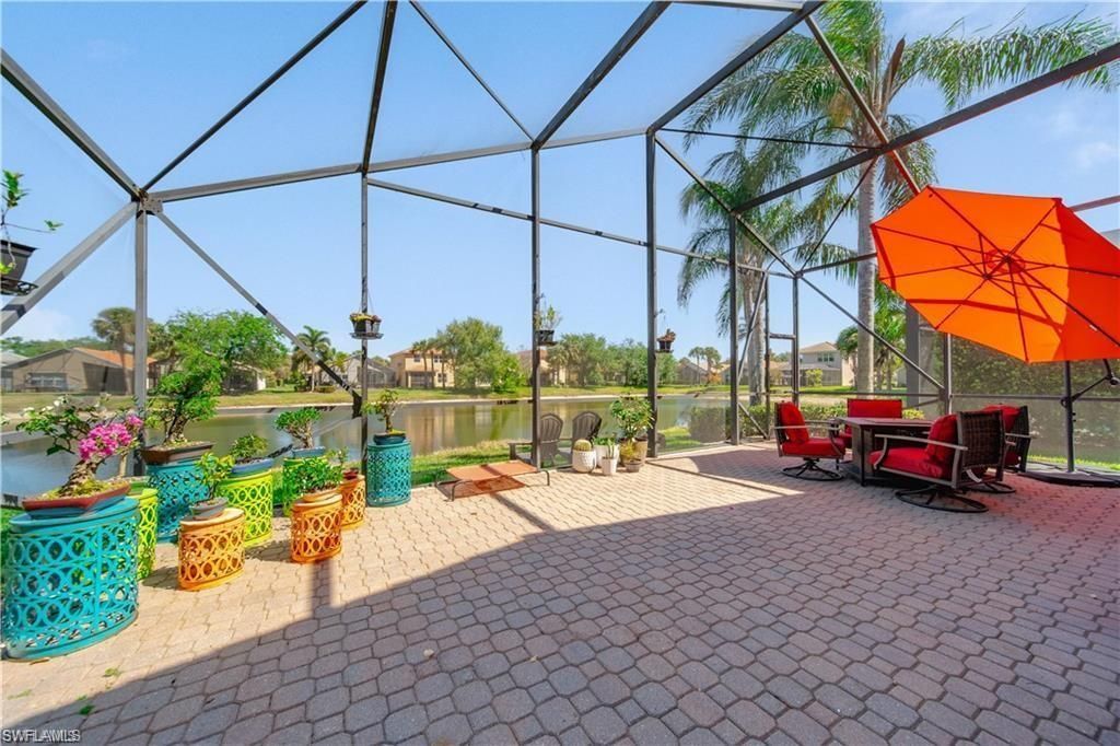 1638 Triangle Palm Ter , Naples, FL 34119 Photo