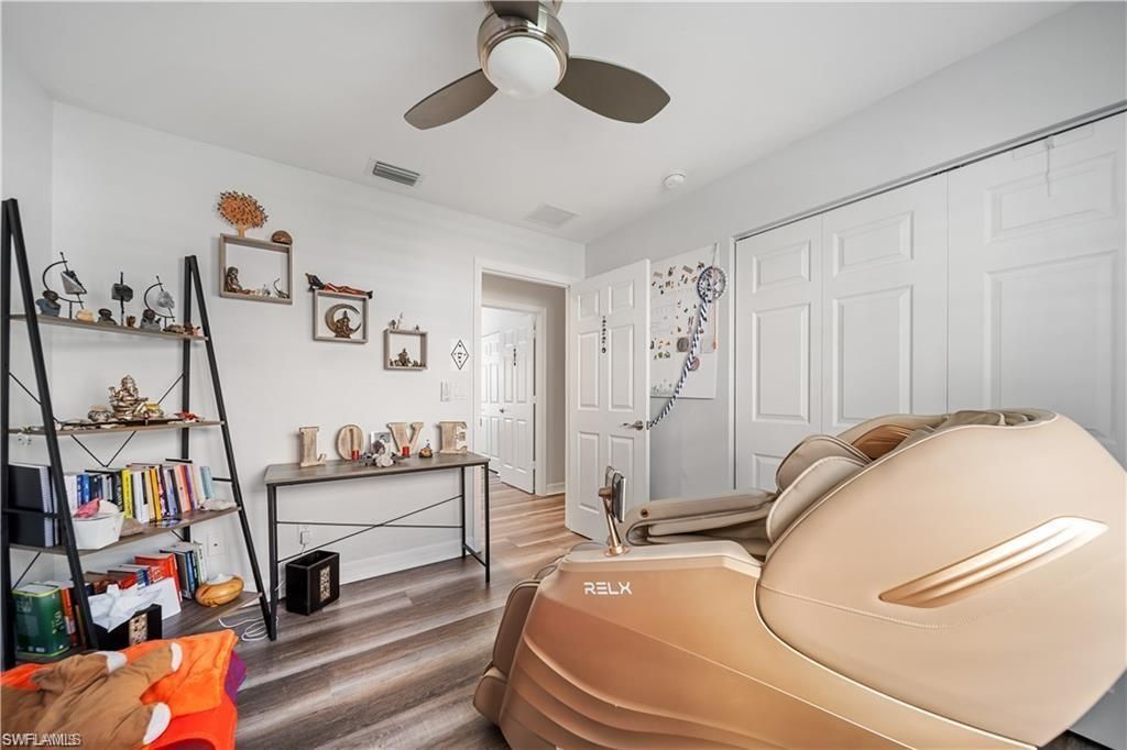 1638 Triangle Palm Ter , Naples, FL 34119 Photo