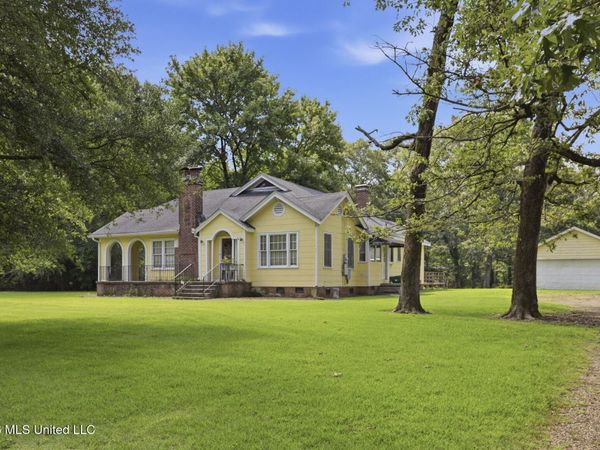 3521 Mcfarland Road, Raymond, MS 39154