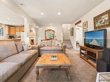 116 Roundridge Road, Tahoe City, CA 96145 Photo