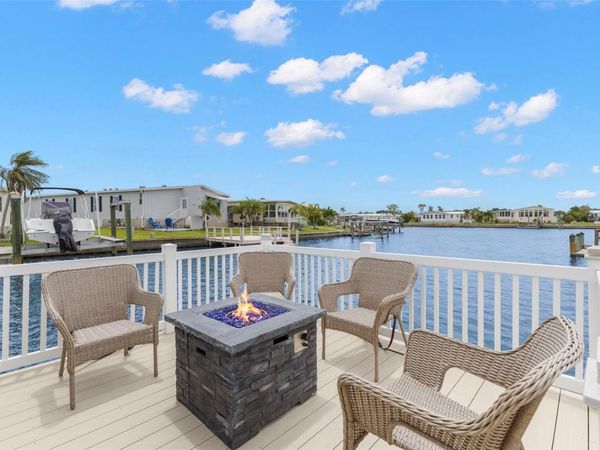 124 AMERICANA COURT NE, Unit 214, ST PETERSBURG, FL 33702