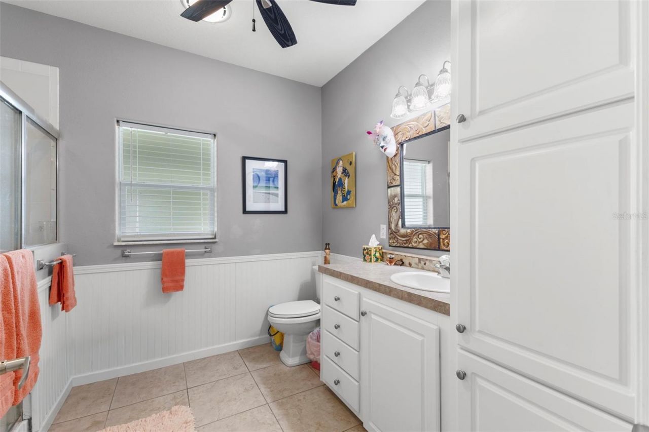 124 Americana Court Ne, Unit 214, Saint Petersburg, FL 33702 Photo